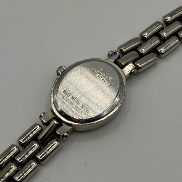 Vintage Bulova 18MM Quartz Women\'s Wristwatch main image 4